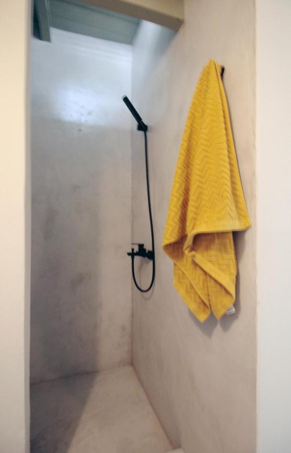 New Guesthouse In Emporios Emporeios  Екстер'єр фото
